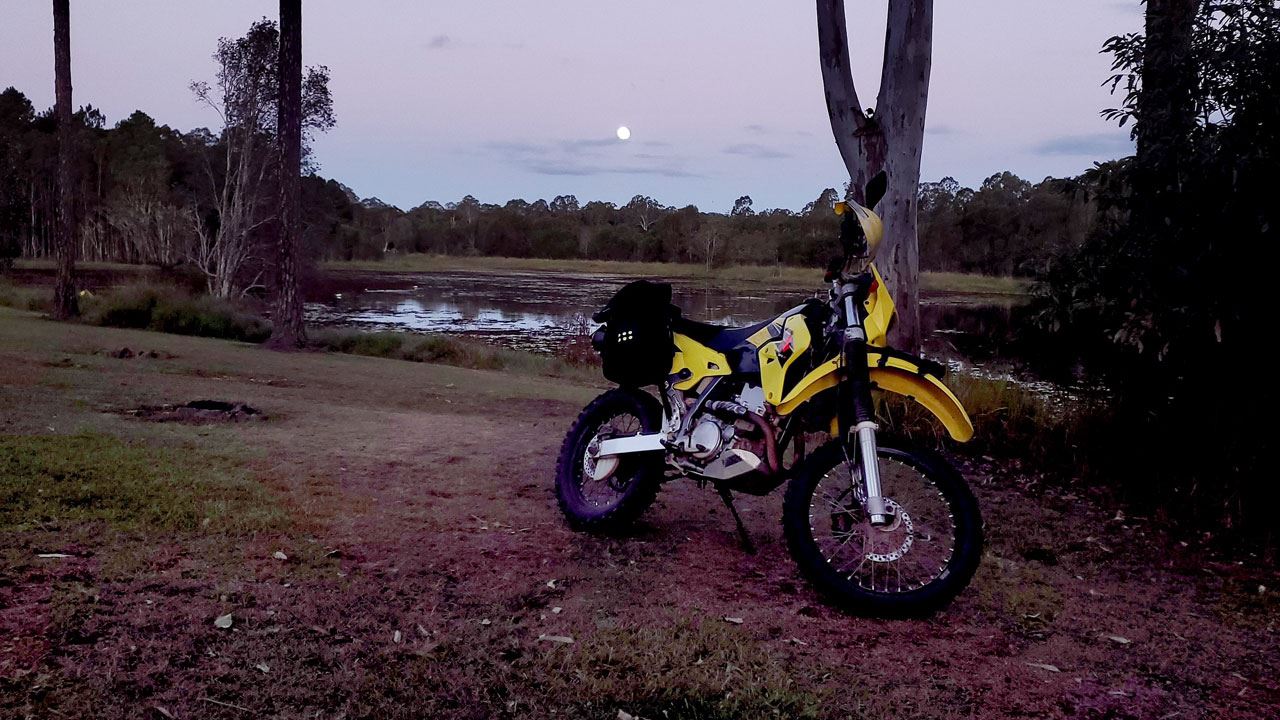 Drz400 By The Lake